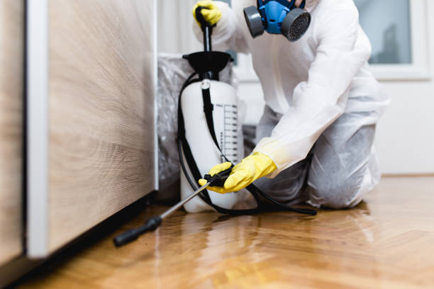 Best Exterminator Services  in The Galena Territory, IL